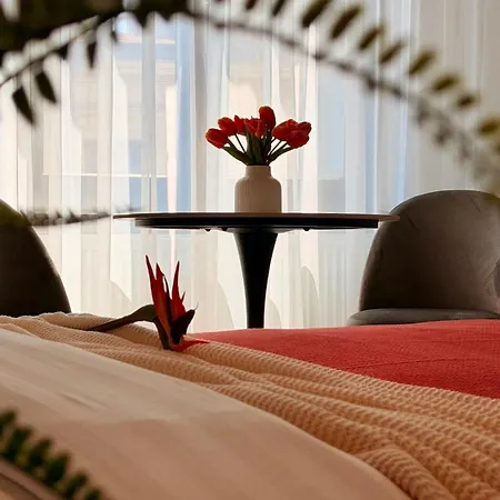 Live Where Comes Alive - Stylish 2br In Piata Romana *