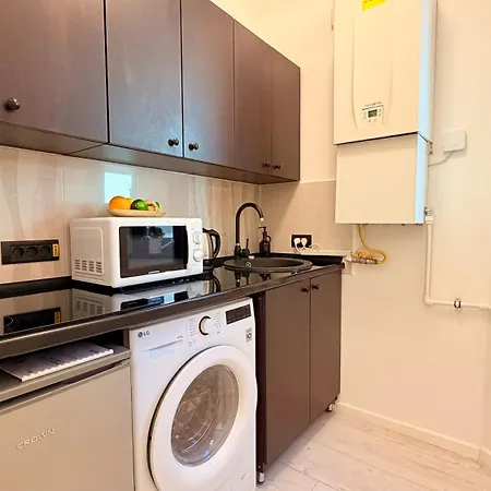Live Where Comes Alive - Stylish 2br In Piata Romana Apartment Bucharest