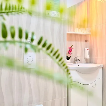 Live Where Comes Alive - Stylish 2br In Piata Romana *