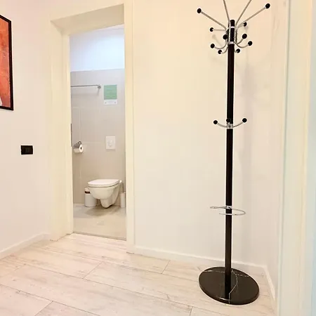 Live Where Comes Alive - Stylish 2br In Piata Romana Bucharest