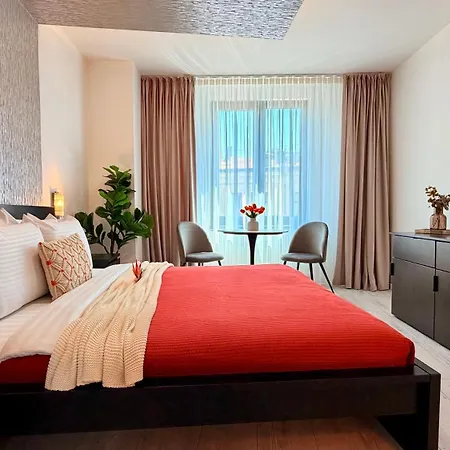 Live Where Comes Alive - Stylish 2br In Piata Romana Bucharest